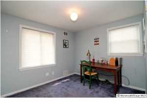 413 1st St, Middlesex, NJ 08846 photo 8