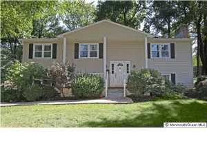 1 Dora Ct, Middletown, NJ 07737 photo 1