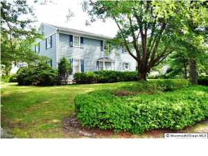 662 Valley Rd, Brielle, NJ 08730 photo 2