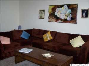 5 S Chestnut Ave, Manchester, NJ 08759 photo 3