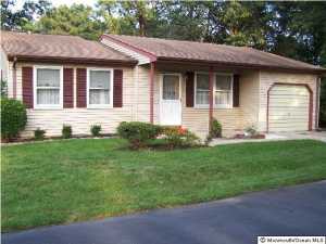 5 S Chestnut Ave, Manchester, NJ 08759 photo 1
