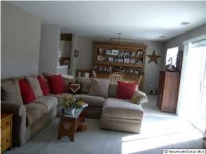 444 Deuce Dr, Wall, NJ 07719 photo 3