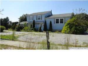425 Cheyenne Dr, Waretown, NJ 08758 photo 1