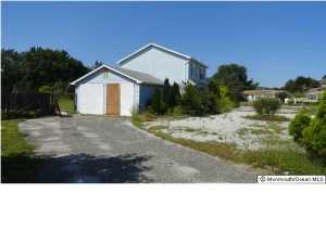 425 Cheyenne Dr, Waretown, NJ 08758 photo 2
