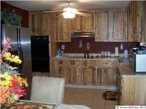 3 Hemlock Rd, Howell, NJ 07731 photo 2