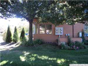 57 Brandywine Ct, Brick, NJ 08724 photo 2