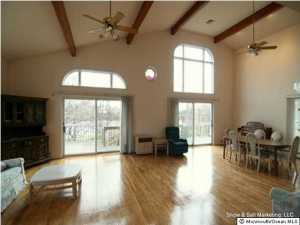 608 Cedarcrest Dr, Brielle, NJ 08730 photo 3