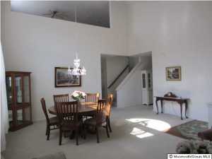 8 Marlow Dr, Jackson, NJ 08527 photo 2