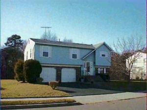 83 Starlight Rd, Howell, NJ 07731 photo 1