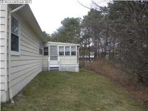 26 Lumsden Ct, Toms River, NJ 08757 photo 2