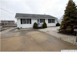 830 Bowline Dr, Forked River, NJ 08731 photo 2