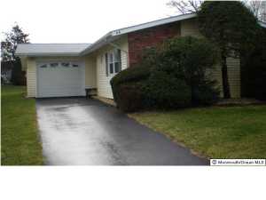44 Phillips Rd, Brick, NJ 08724 photo 1