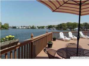 11 Dolphin Ct, Forked River, NJ 08731 photo 1