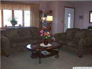 720 Eastern Ln, Brick, NJ 08723 photo 2