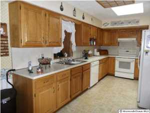 622 Wilbert Ave, Forked River, NJ 08731 photo 3