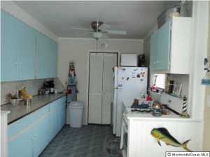 17 Barbara Ln, Brick, NJ 08724 photo 2