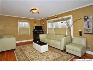 57 W River Rd, Rumson, NJ 07760 photo 3