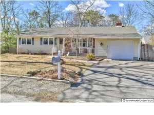 405 Cedar Ave, Pine Beach, NJ 08741 photo 1