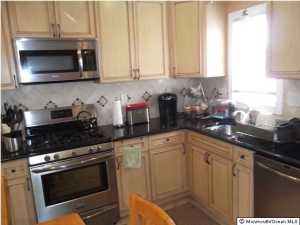 549 Voorhees Ave, Middlesex, NJ 08846 photo 4