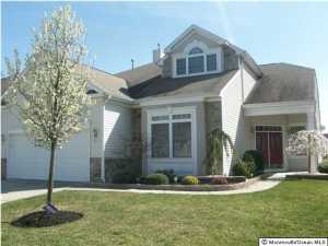 28 Strathmere St, Waretown, NJ 08758 photo 1