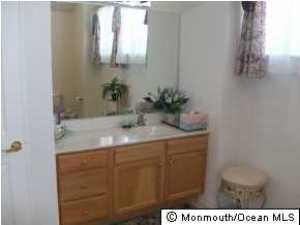 28 Strathmere St, Waretown, NJ 08758 photo 24
