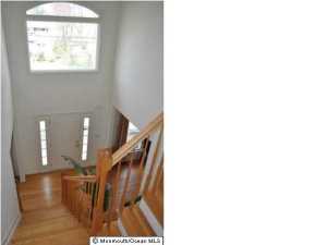 114 Calvert Ave E, Edison, NJ 08820 photo 2