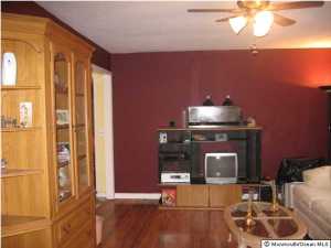 446 Mohawk Dr, Brick, NJ 08723 photo 6
