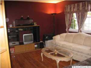 446 Mohawk Dr, Brick, NJ 08723 photo 4