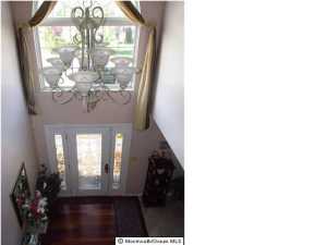 2 Vail Dr, Matawan, NJ 07747 photo 3