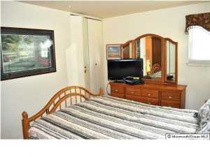 72 Braeton Way, Freehold, NJ 07728 photo 22