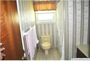 72 Braeton Way, Freehold, NJ 07728 photo 16
