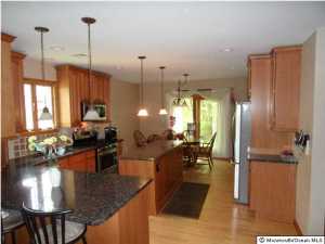 558 Ocean Blvd, Middletown, NJ 07737 photo 2