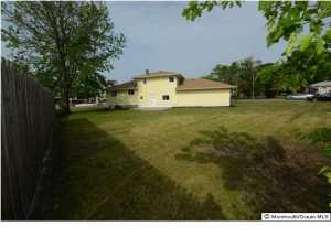20 Cabana Dr, Brick, NJ 08723 photo 2