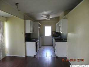 206 Shore Blvd, Berkeley, NJ 08721 photo 4