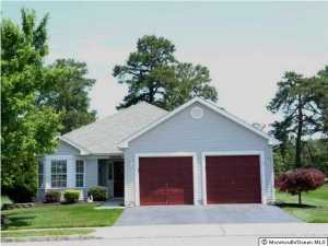 29 Meadows Ln, Manchester, NJ 08759 photo 1