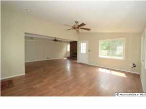 733 Point View Rd, Brick, NJ 08724 photo 7