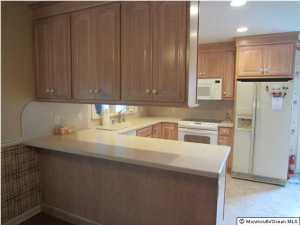 1 Northfield Rd, Matawan, NJ 07747 photo 3