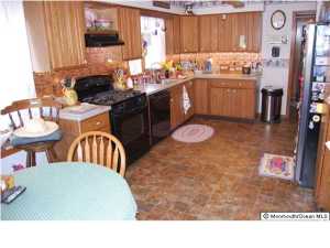 652 Harbor Rd, Brick, NJ 08724 photo 13