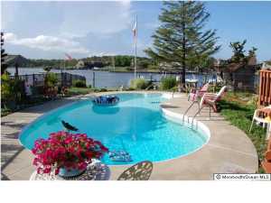 652 Harbor Rd, Brick, NJ 08724 photo 2
