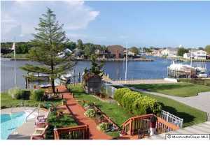 652 Harbor Rd, Brick, NJ 08724 photo 3