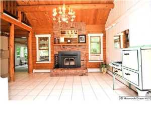 598 Constitution Dr, Jackson, NJ 08527 photo 4
