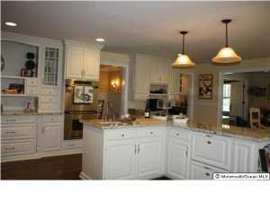 5 Woods End Dr, Rumson, NJ 07760 photo 9