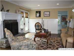 5 Woods End Dr, Rumson, NJ 07760 photo 4