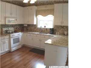 91 Bates Rd, Jackson, NJ 08527 photo 4