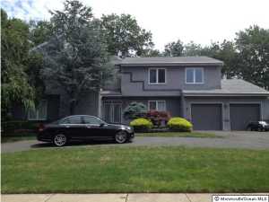 3 Kramer Ct, Oakhurst, NJ 07755 photo 1