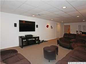 27 Ely Rd, Holmdel, NJ 07733 photo 16