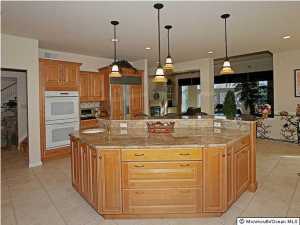 27 Ely Rd, Holmdel, NJ 07733 photo 10