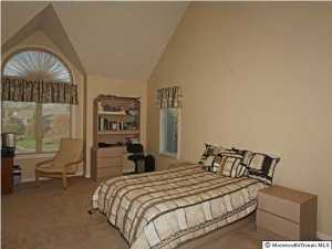 27 Ely Rd, Holmdel, NJ 07733 photo 15