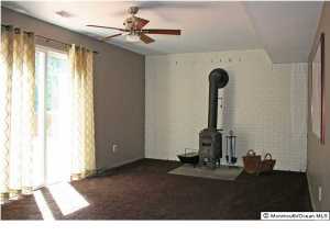 24 Ned Dr, Matawan, NJ 07747 photo 9