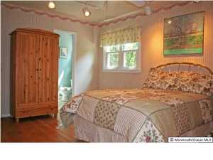 24 Ned Dr, Matawan, NJ 07747 photo 10